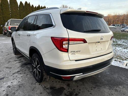 2020 Honda Pilot Touring 8-Passenger