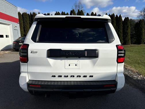 2025 Toyota 4Runner TRD Off Road Premium