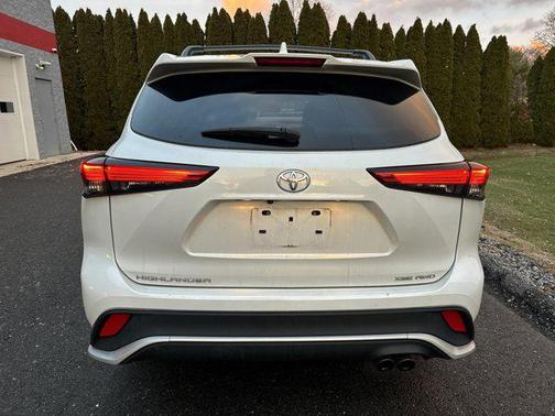 2023 Toyota Highlander XSE