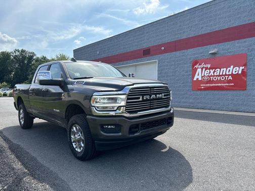 2024 RAM 2500 Laramie Crew Cab 4x4 6'4' Box