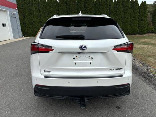 2016 Lexus NX 300h Base