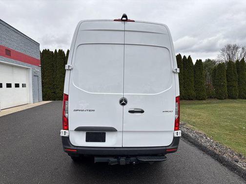 2025 Mercedes-Benz Sprinter 2500 Standard Roof