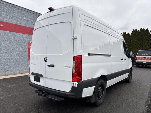 2025 Mercedes-Benz Sprinter 2500 Standard Roof