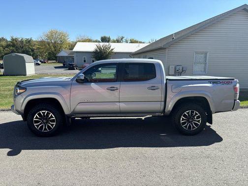 2020 Toyota Tacoma TRD Sport
