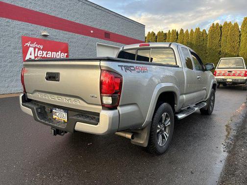 2019 Toyota Tacoma SR
