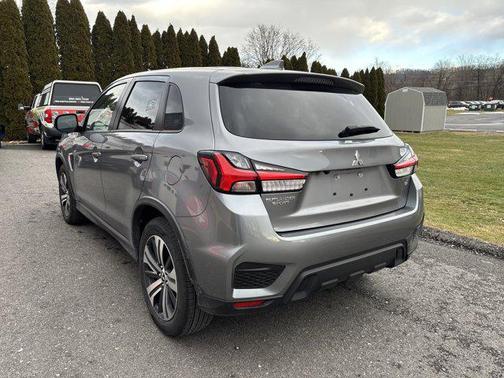 2025 Mitsubishi Outlander Sport SE