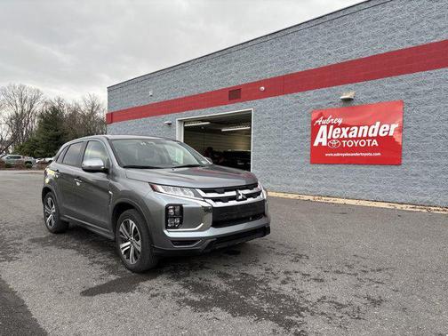 2025 Mitsubishi Outlander Sport SE