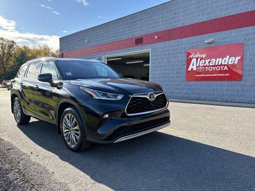 2021 Toyota Highlander Platinum