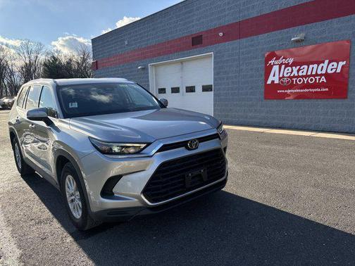 2025 Toyota Grand Highlander XLE