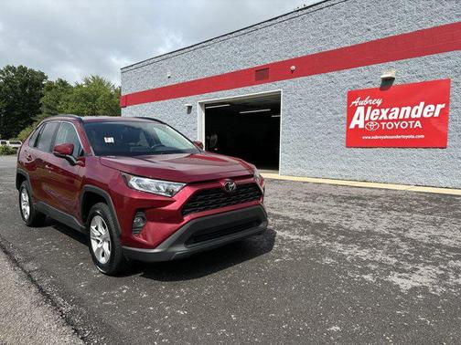 2020 Toyota RAV4 XLE
