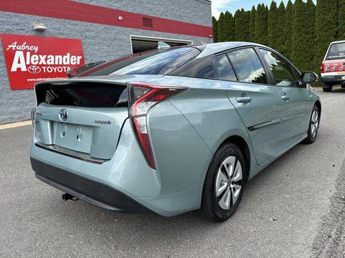 2017 Toyota Prius Three