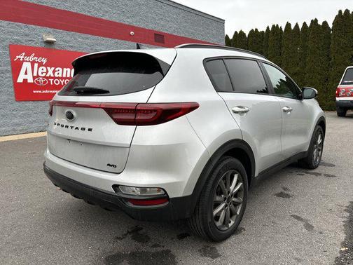 2022 Kia Sportage S