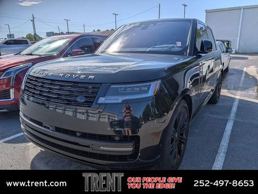 Santorini Black Metallic 2023 Land Rover Range Rover P530 SE
