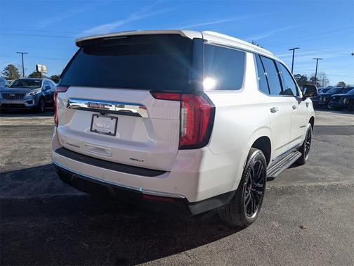 2021 GMC Yukon SLT