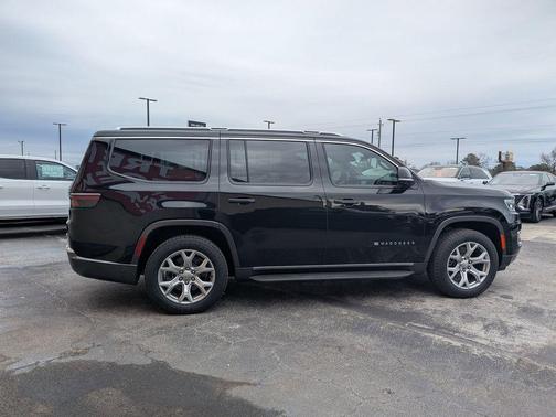 2022 Jeep Wagoneer Series II 4x2