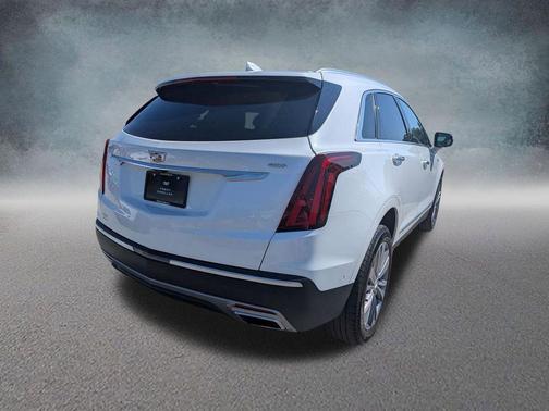 Crystal White Tricoat 2024 Cadillac XT5 Premium Luxury