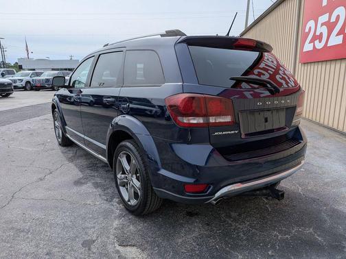 Contusion Blue Pearlcoat 2017 Dodge Journey Crossroad
