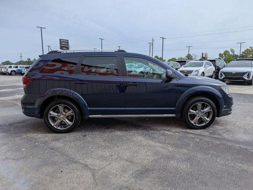 Contusion Blue Pearlcoat 2017 Dodge Journey Crossroad