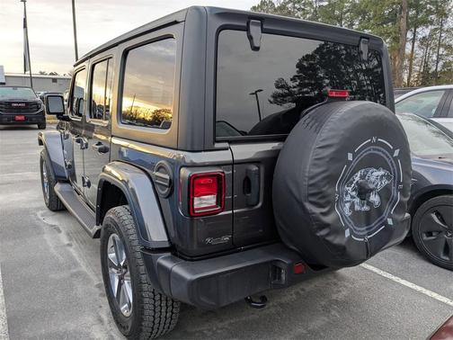 2022 Jeep Wrangler Unlimited Sahara