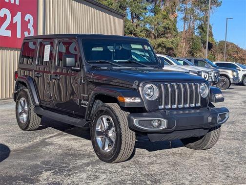 2022 Jeep Wrangler Unlimited Sahara