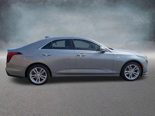 2023 Cadillac CT4 Luxury