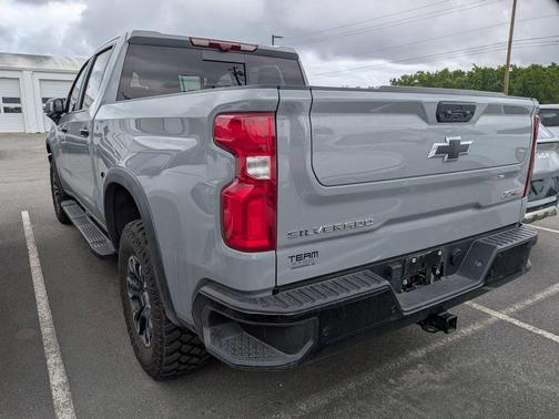 Slate Gray Metallic 2025 Chevrolet Silverado 1500 ZR2