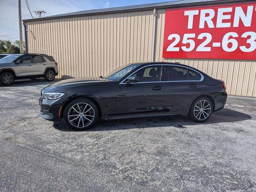 Black Sapphire Metallic 2021 BMW 330 xDrive