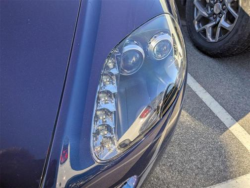 2007 Aston Martin V8 Vantage Base