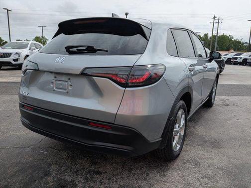 2023 Honda HR-V LX