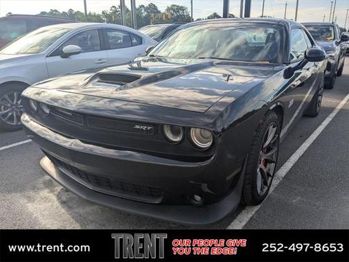 2015 Dodge Challenger SRT 392