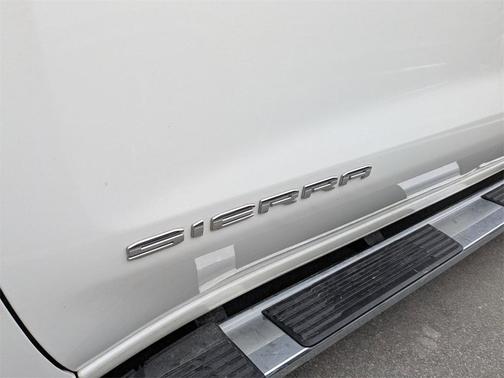 2022 GMC Sierra 1500 SLE