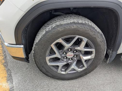 2022 GMC Sierra 1500 SLE