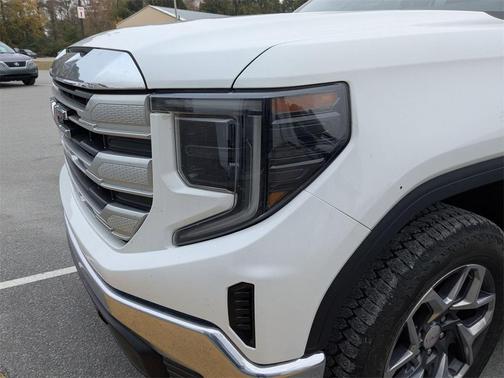 2022 GMC Sierra 1500 SLE