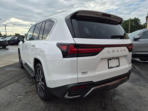 Eminent White Pearl 2026 Lexus LX 600 Luxury