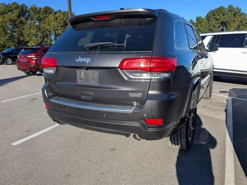 2018 Jeep Grand Cherokee Sterling Edition