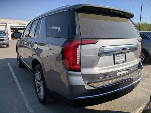 Sterling Metallic 2024 GMC Yukon Denali