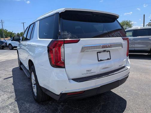 Summit White 2024 GMC Yukon SLT
