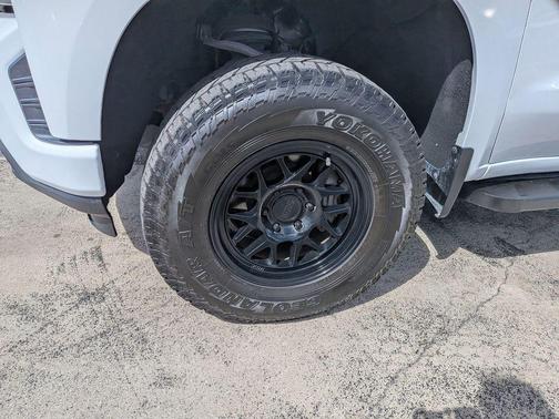 Summit White 2020 Chevrolet Silverado 1500 RST