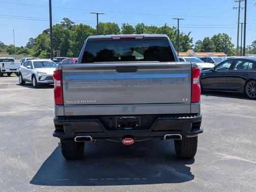 Satin Steel Metallic 2021 Chevrolet Silverado 1500 LT Trail Boss