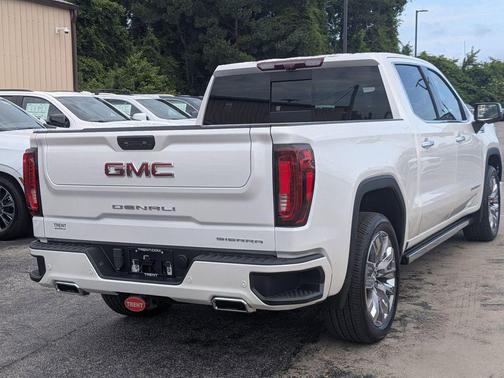 White Frost Tricoat 2023 GMC Sierra 1500 Denali