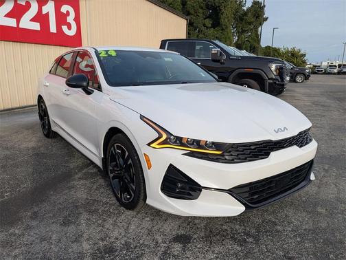 2024 Kia K5 GT-Line