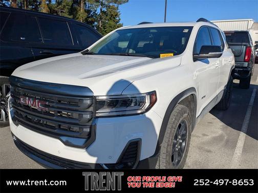 2022 GMC Acadia AWD AT4