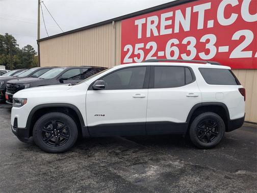 2022 GMC Acadia AWD AT4