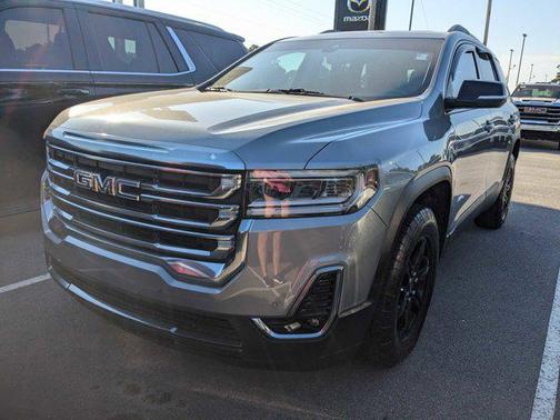2022 GMC Acadia AWD AT4
