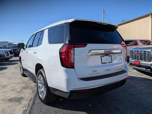 Summit White 2024 GMC Yukon Denali