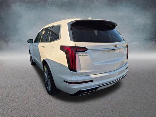 Crystal White Tricoat 2025 Cadillac XT6 Premium Luxury AWD