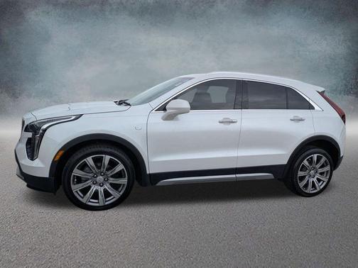 Crystal White Tricoat 2020 Cadillac XT4 Premium Luxury