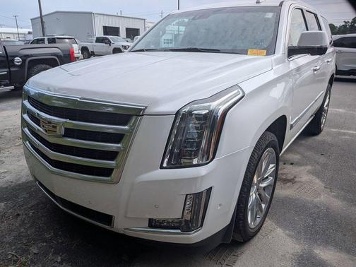 Crystal White Tricoat 2019 Cadillac Escalade Premium Luxury
