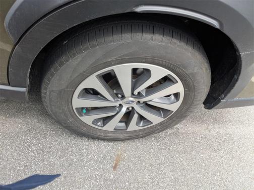 2023 Subaru Outback Premium