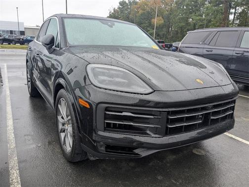 2024 Porsche Cayenne S